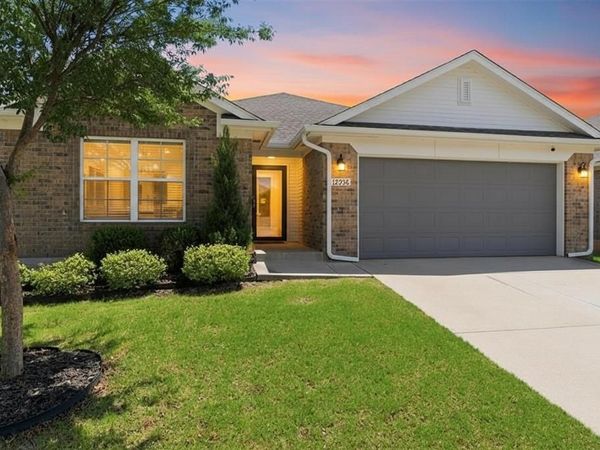 12936 NW 4th Terrace, Yukon, OK 73099