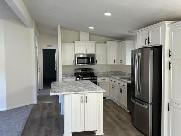 22899 Byron Road, Unit 88, Crestline, CA 92325