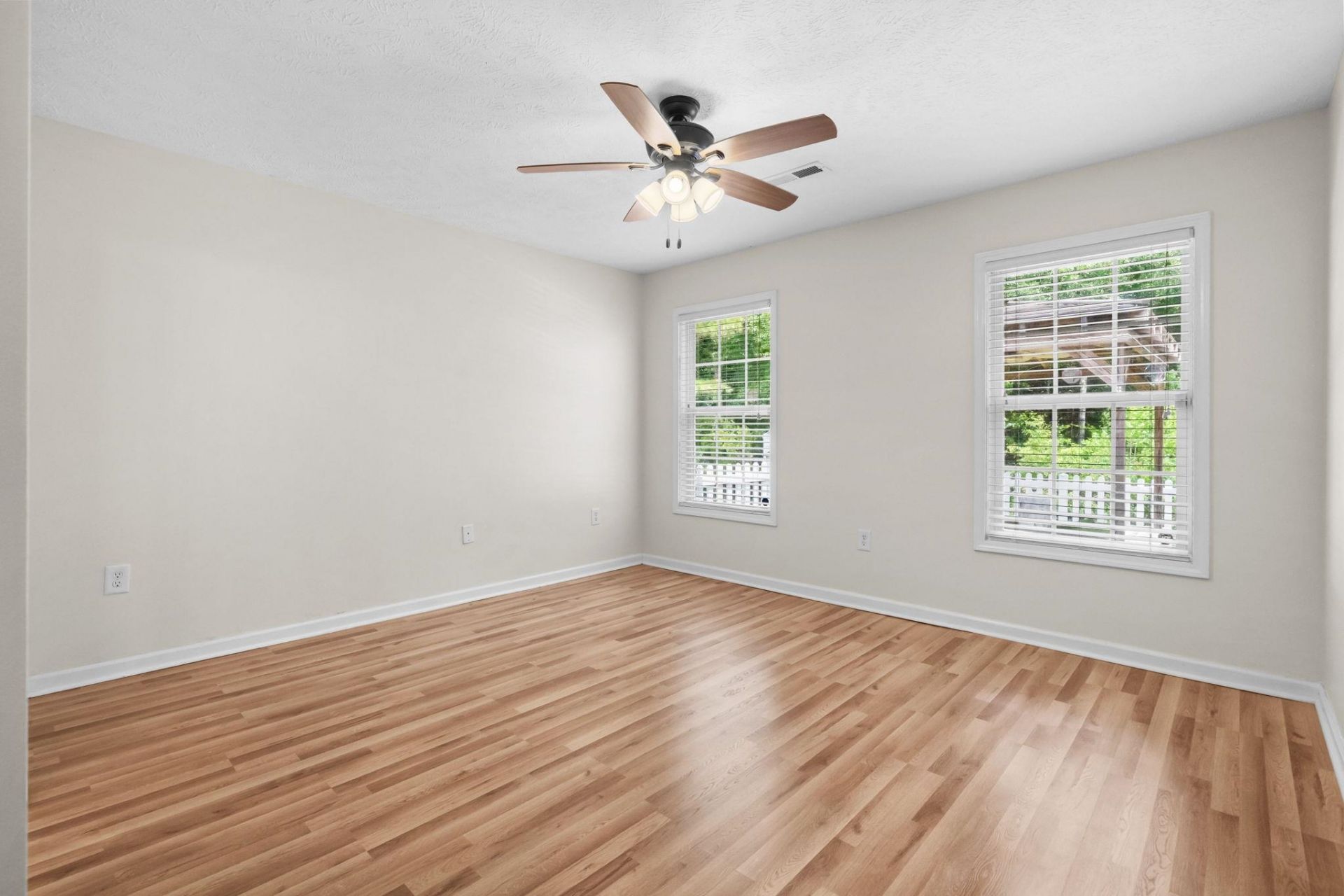 1301 Lochwood Ln.  Photo 14