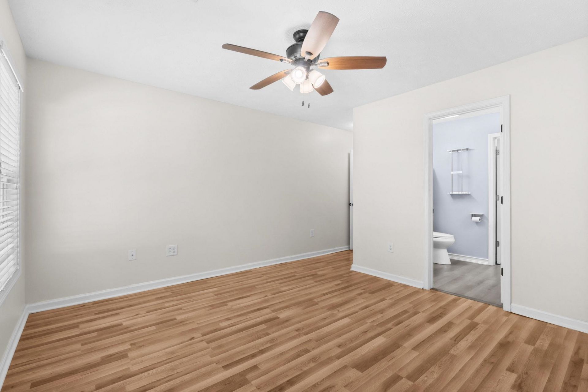 1301 Lochwood Ln.  Photo 15