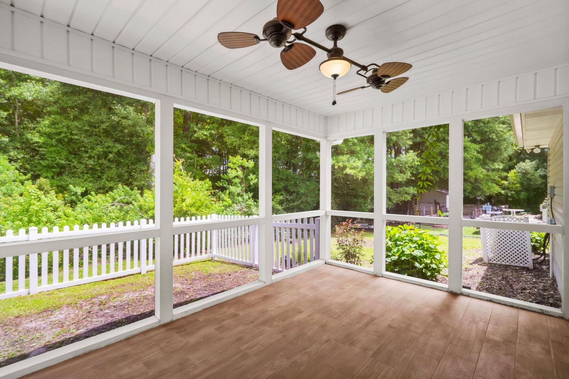 1301 Lochwood Ln.  Photo 27