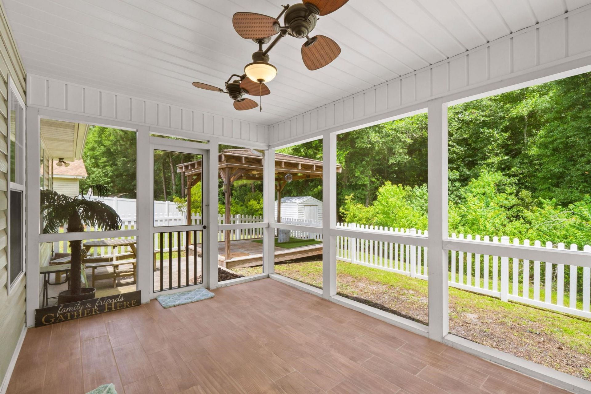 1301 Lochwood Ln.  Photo 28