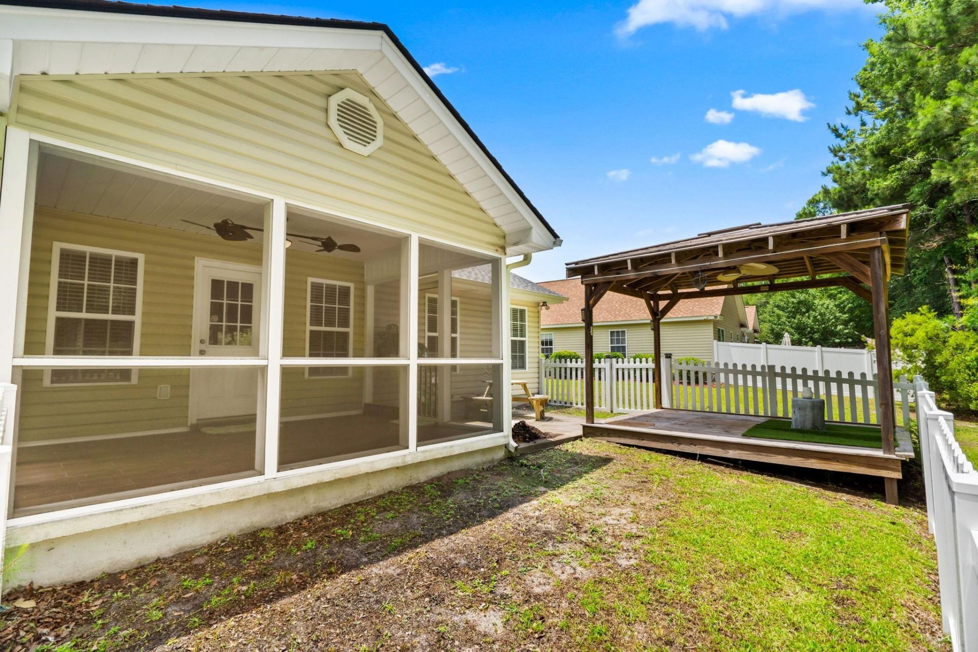 1301 Lochwood Ln.  Photo 31