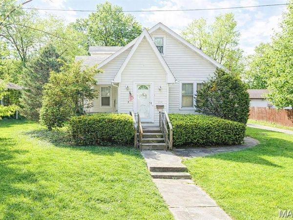 112 N 36th Street, Belleville, IL 62226