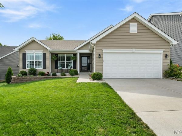 915 Crestwood Lane , O'Fallon, MO 63366
