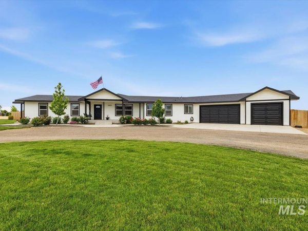 24901 Mint Lane, Middleton, ID 83644