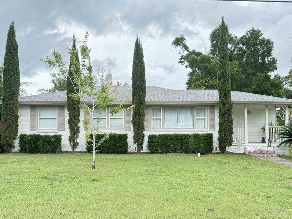 1700 E Anderson St, Pensacola, FL 32503