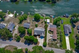 1136 Lemon Avenue photo 4