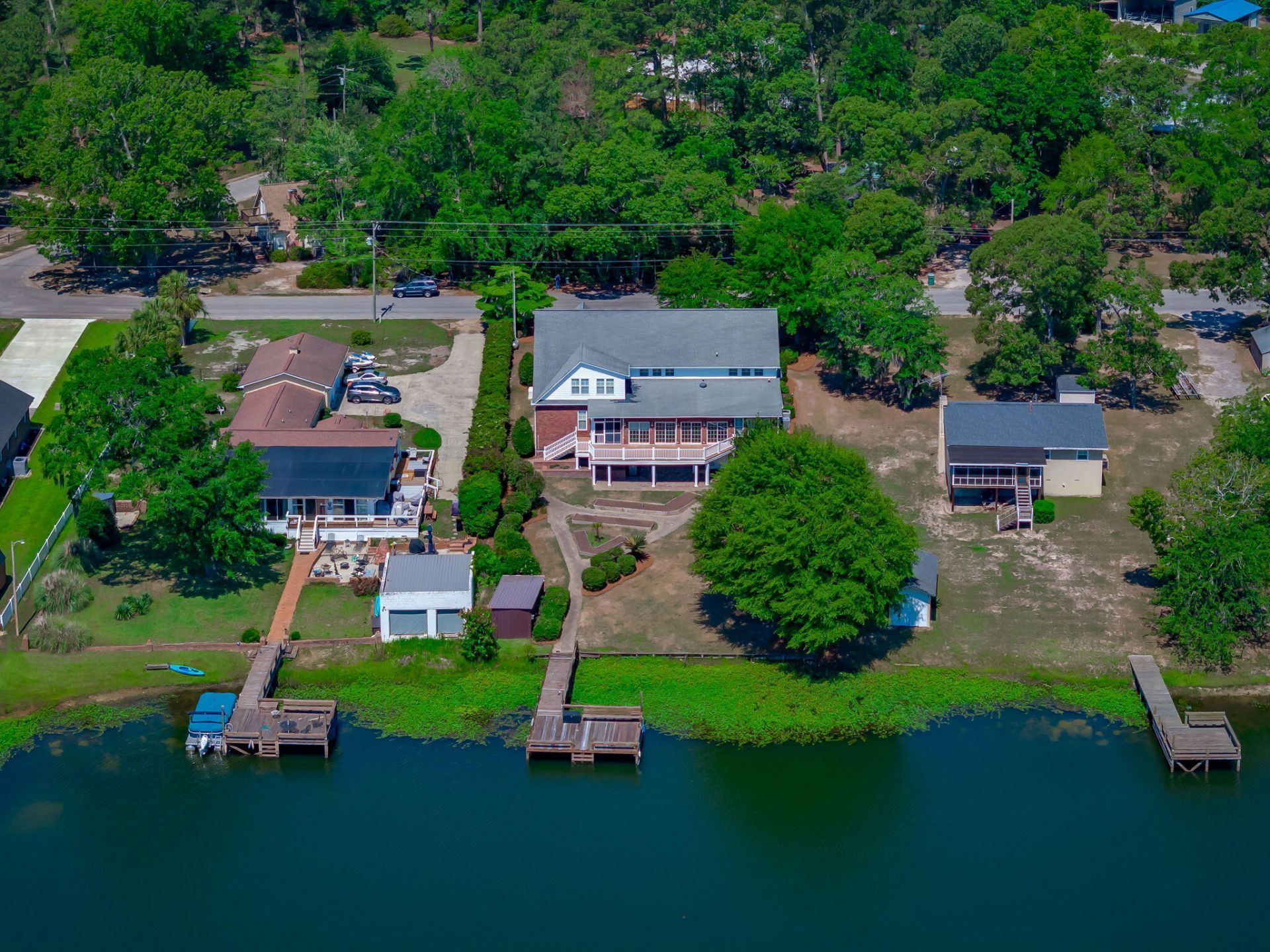 1136 Lemon Avenue Photo 4