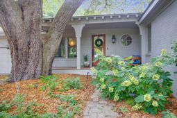 971 Cliffwood Drive photo 4