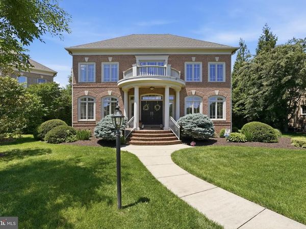 22974 LOIS LANE , BRAMBLETON, VA 20148
