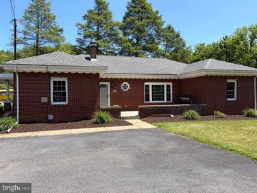 1001 S YORK STREET , MECHANICSBURG, PA 17055