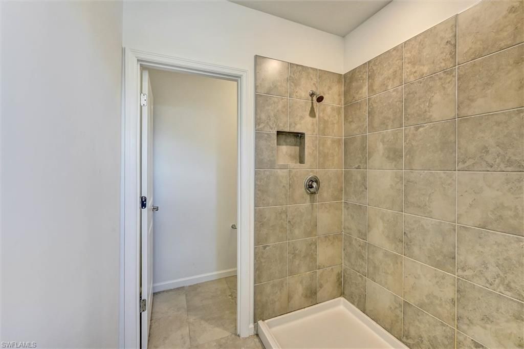 1519 Lake Jessup Cir, Cape Coral, FL 33909 Photo