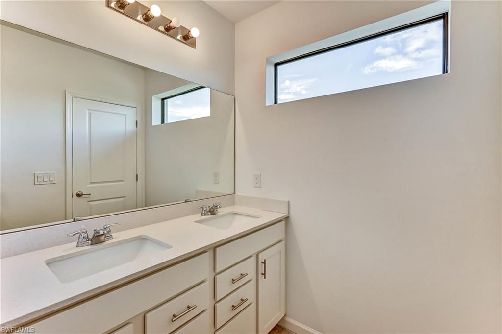 1519 Lake Jessup Cir, Cape Coral, FL 33909 Photo