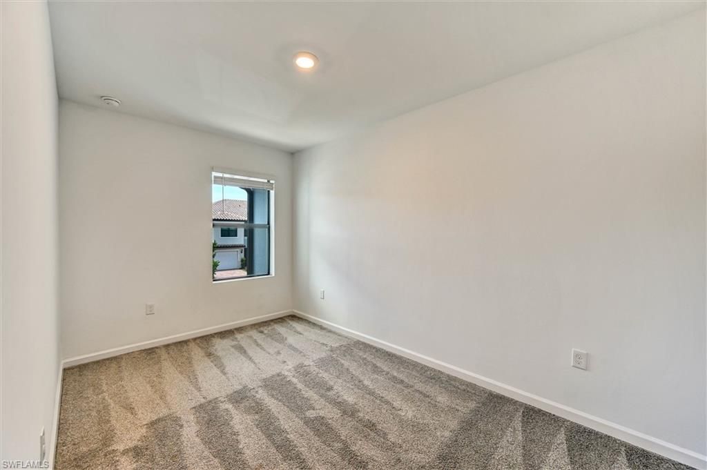 1519 Lake Jessup Cir, Cape Coral, FL 33909 Photo