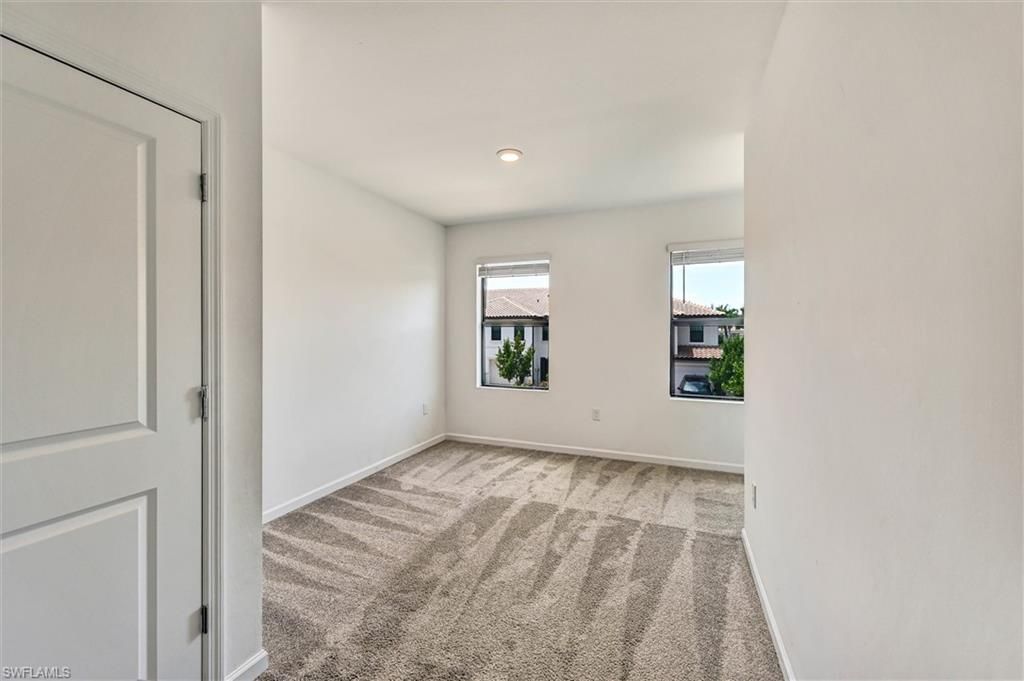 1519 Lake Jessup Cir, Cape Coral, FL 33909 Photo