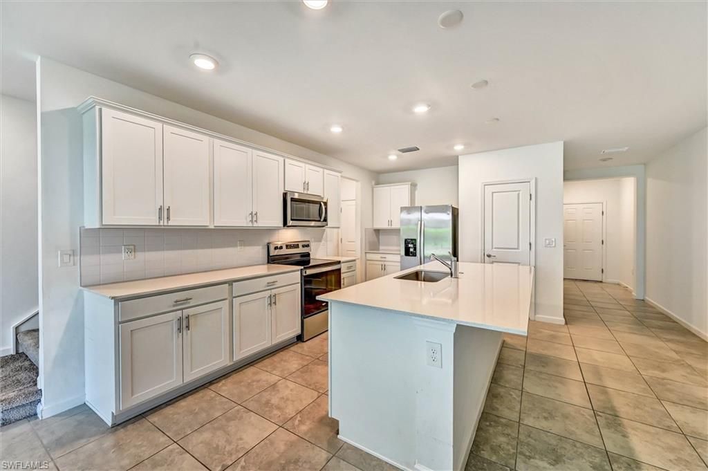 1519 Lake Jessup Cir, Cape Coral, FL 33909 Photo