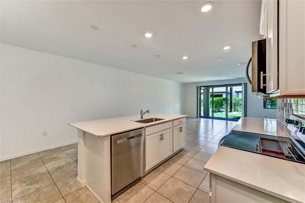 1519 Lake Jessup Cir, Cape Coral, FL 33909 Photo