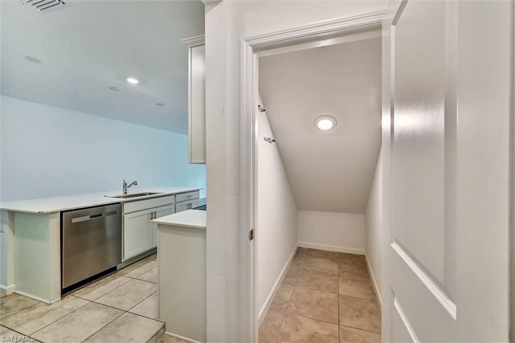 1519 Lake Jessup Cir, Cape Coral, FL 33909 Photo