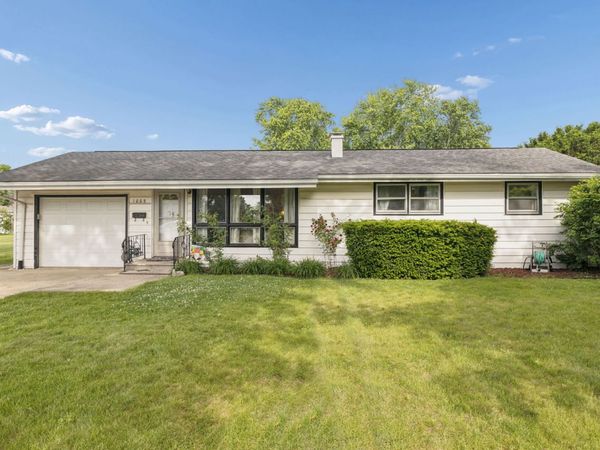 1008 Sheila Drive , Joliet, IL 60435