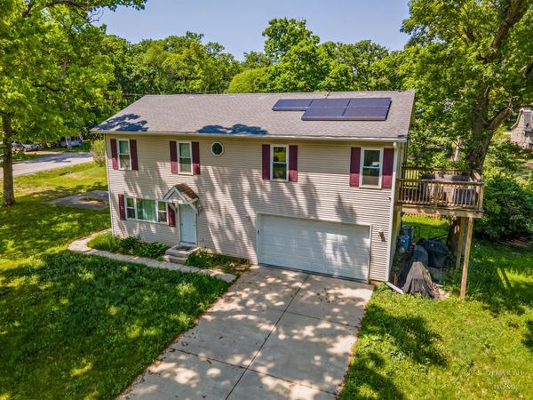 3109 Park Drive , Wonder Lake, IL 60097