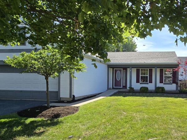 608 N White Lane , Hainesville, IL 60030