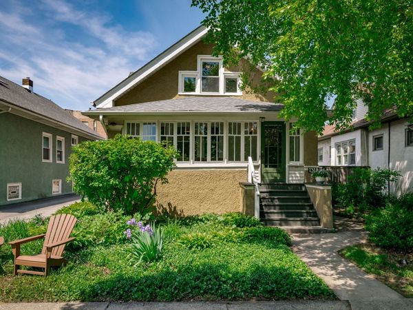 131 N Harvey Avenue, Oak Park, IL 60302