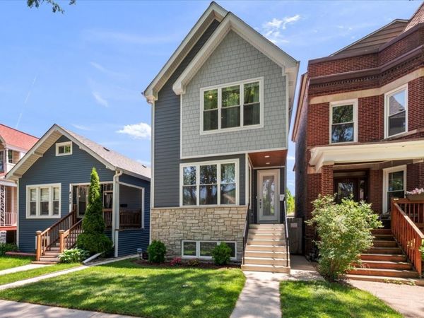 4137 N Lawndale Avenue, Chicago, IL 60618