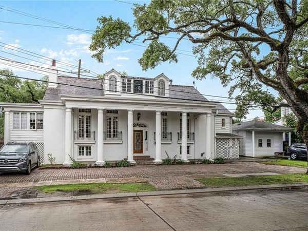 2925 PALMER Avenue , New Orleans, LA 70118