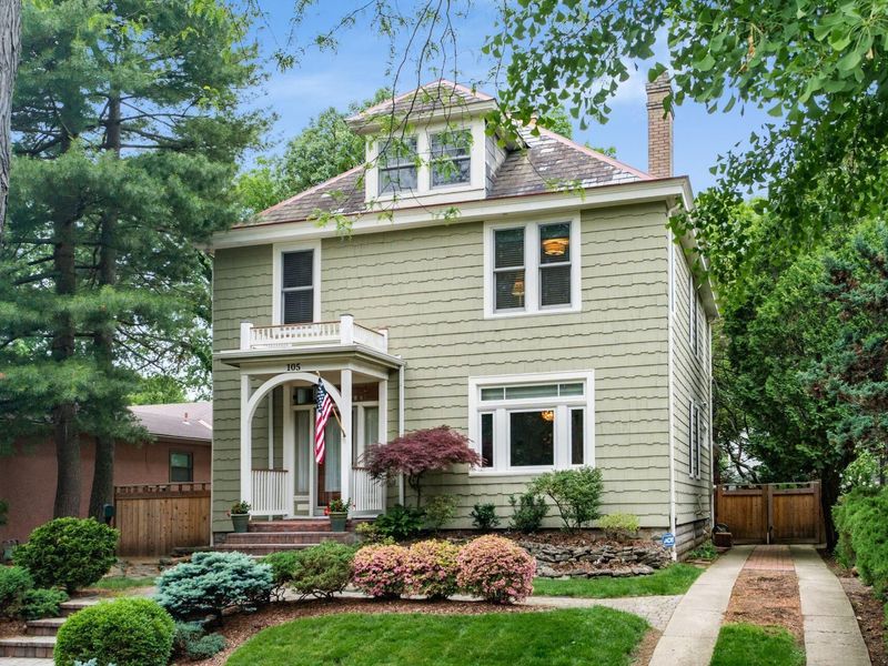 105 N Roosevelt Avenue, Bexley, OH 43209 Photo 2