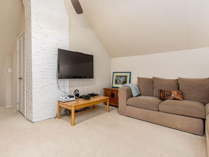 105 N Roosevelt Avenue, Bexley, OH 43209 Photo 45