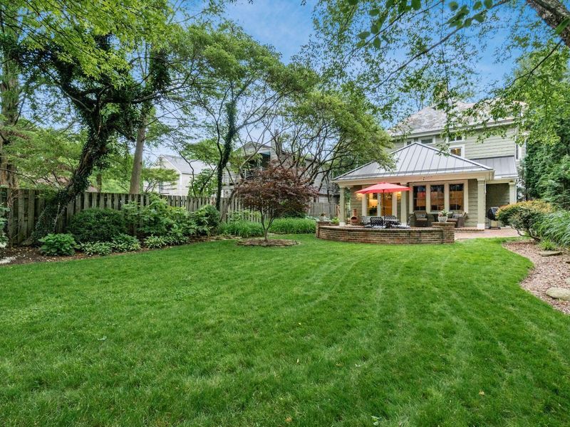 105 N Roosevelt Avenue, Bexley, OH 43209 Photo 54