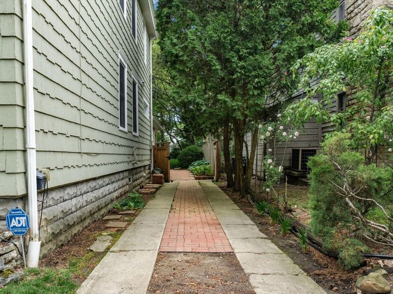 105 N Roosevelt Avenue, Bexley, OH 43209 Photo 60