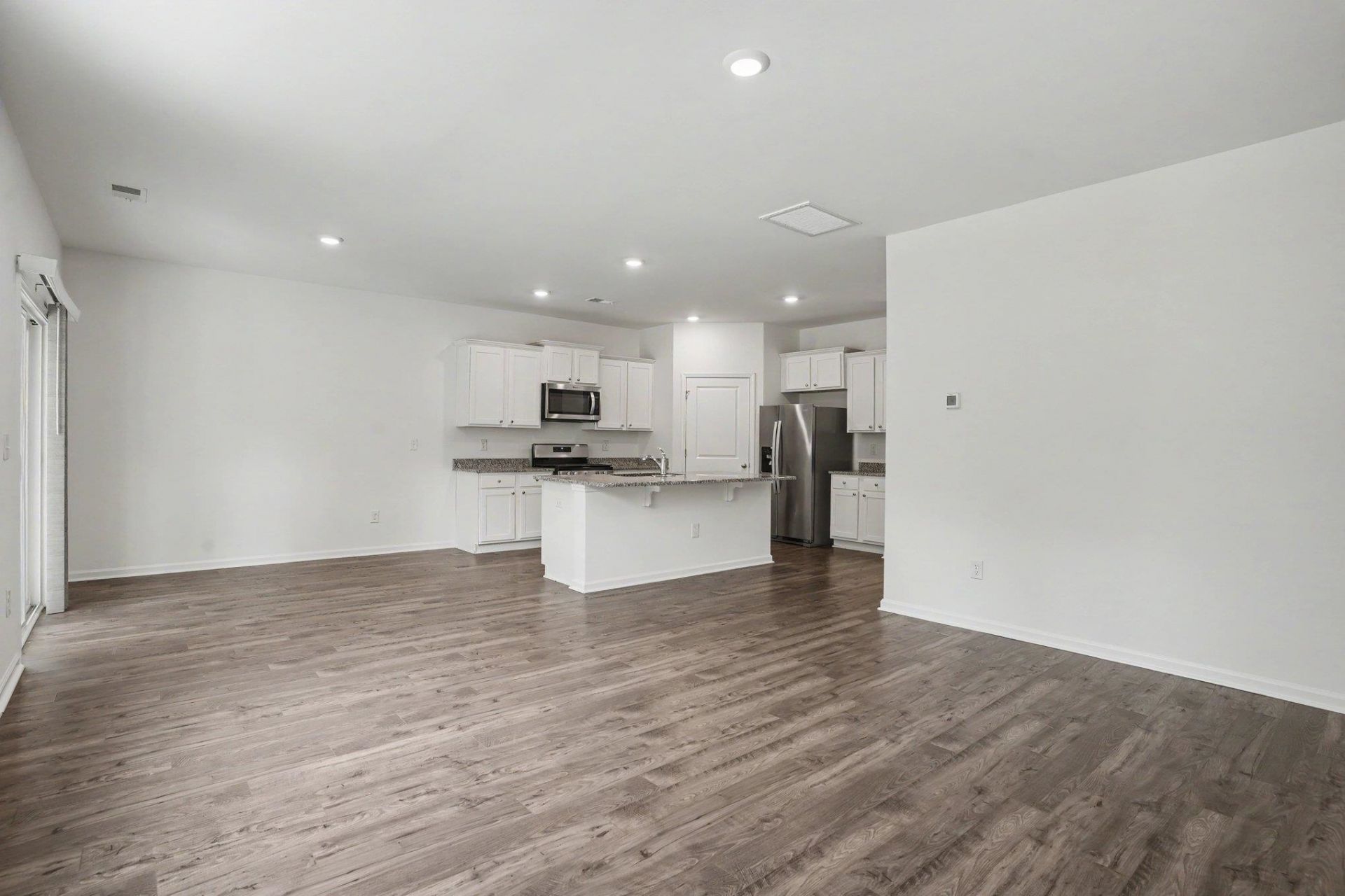 1149 Maxwell Dr. Photo 15