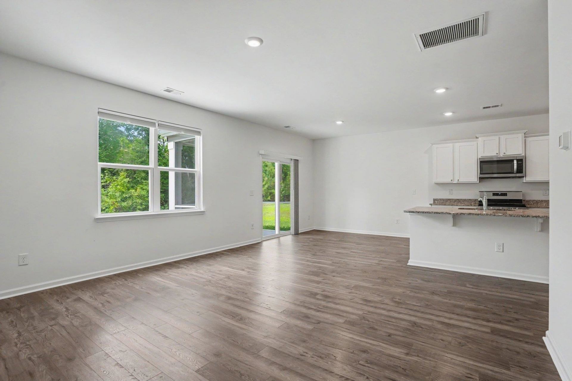 1149 Maxwell Dr. Photo 16