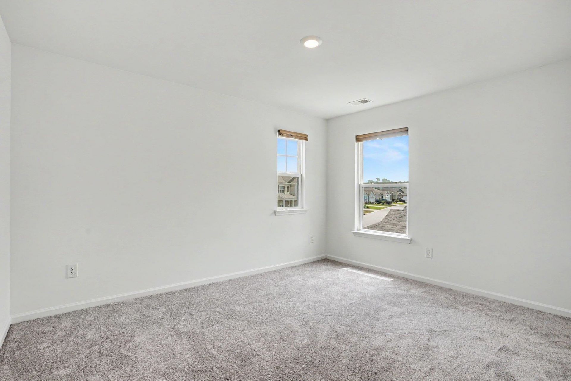1149 Maxwell Dr. Photo 34