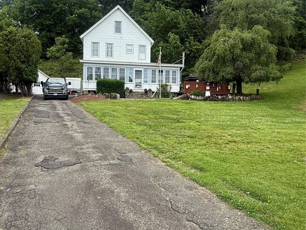 27 Free Hill Road, Tomkins Cove, NY 10986