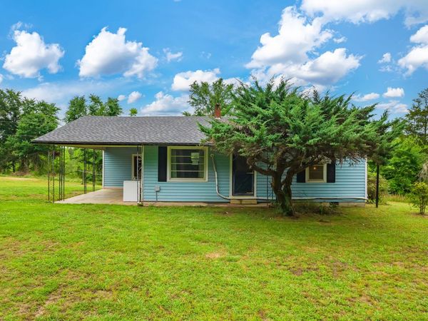 584 Talley Rd , Hornsby, TN 38044