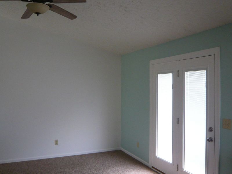 209 Alexis Circle, Dry Ridge, KY 41035 Photo 6