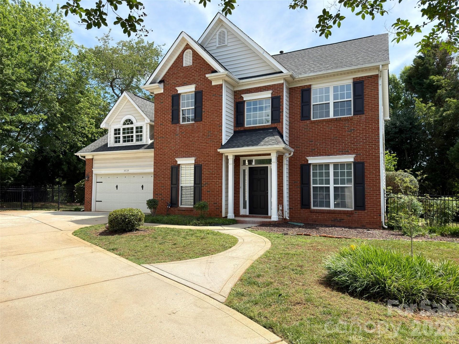 9539 Stawell Drive , Huntersville, NC 28078 Main Photo