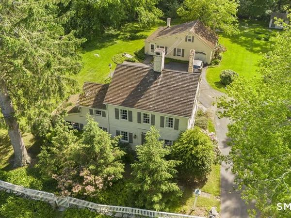 871 Ridgefield , Wilton, CT 06897