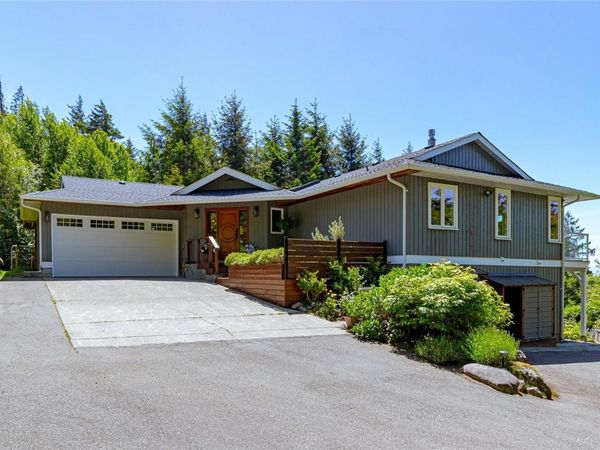 4475 Otter Point Rd, Sooke, BC V9Z 0K4