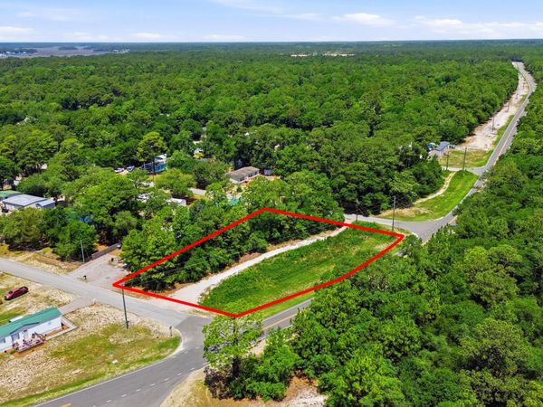 3605 Sunset Harbor Road SE, Bolivia, NC 28422