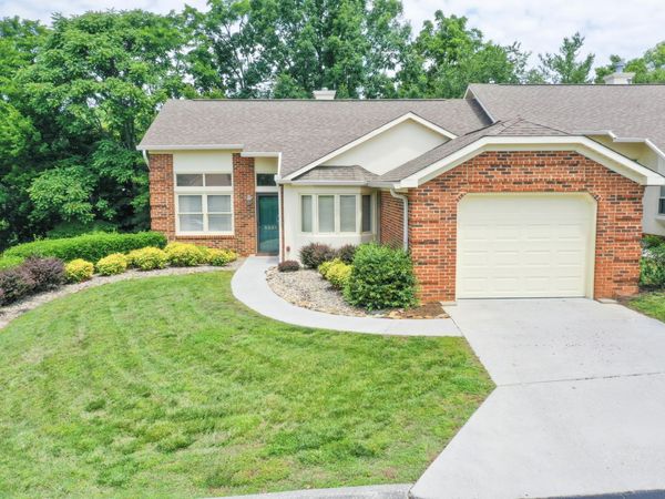 2264 Cambridge Drive, Morristown, TN 37814