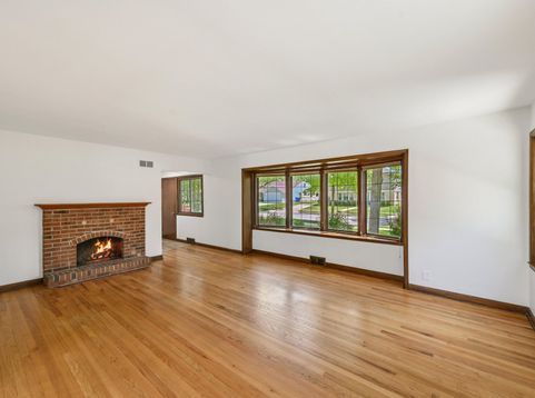 Main Photo