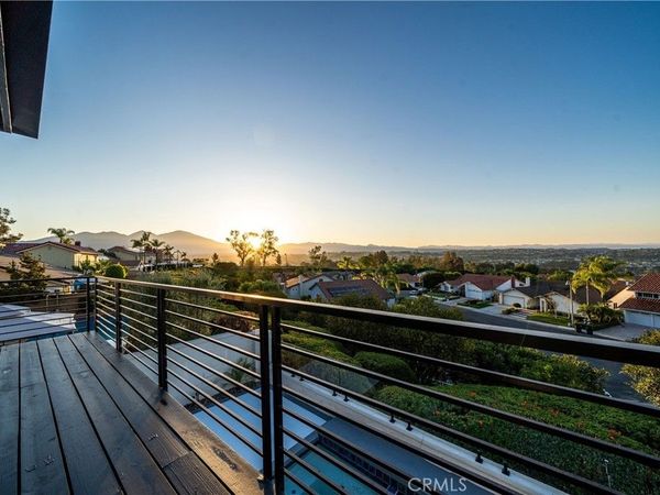 22332 Canaveras, Mission Viejo, CA 92691
