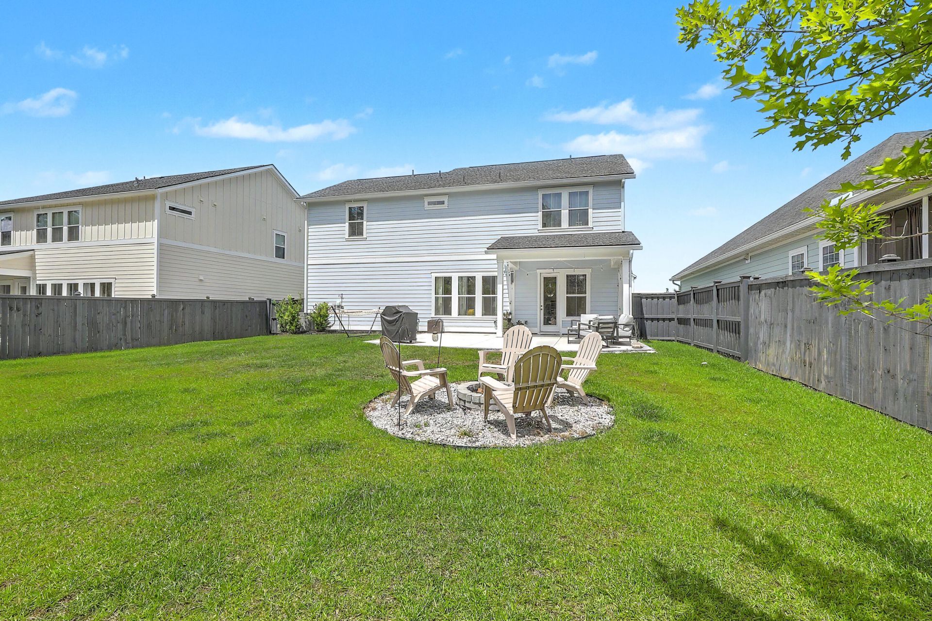 387 Parish Farms Drive Photo 33