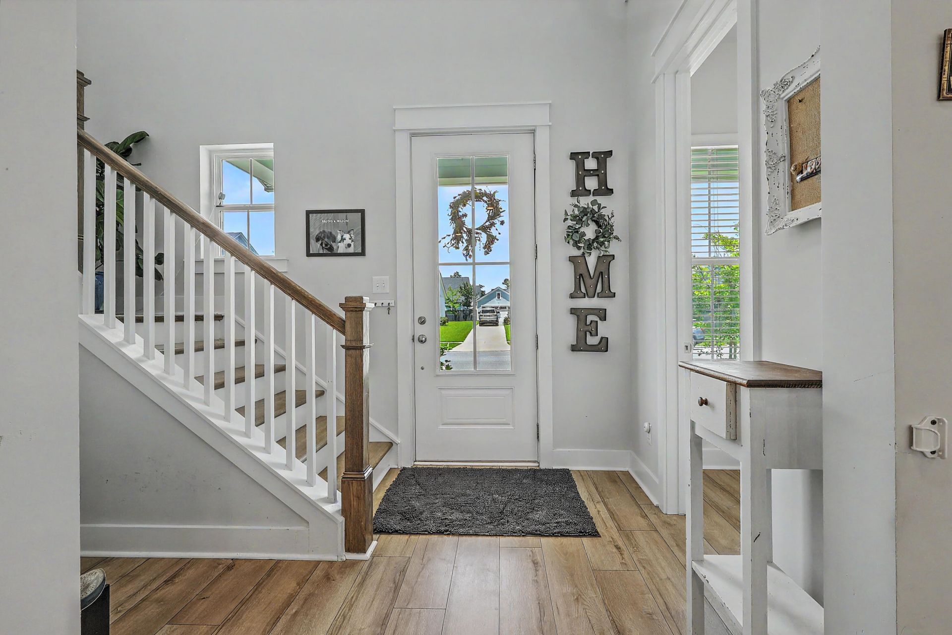 387 Parish Farms Drive Photo 4