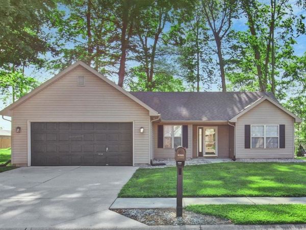 1005 Live Oak Court, Kokomo, IN 46901
