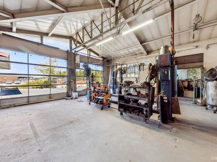 2774 Lake Tahoe Boulevard, South Lake Tahoe, CA 96150 Photo